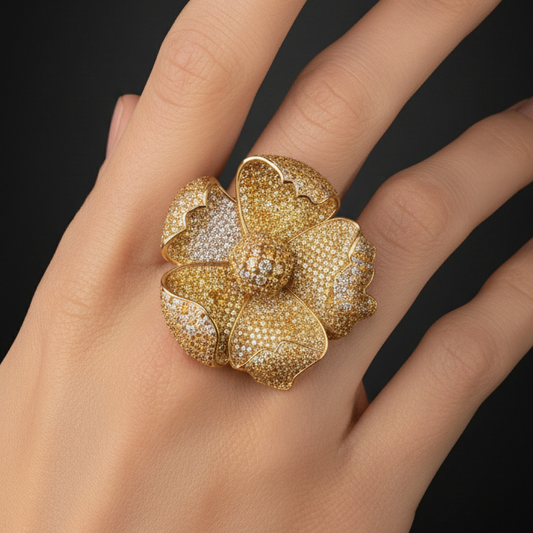 Solène – Lemon Bloom Ring in Gold