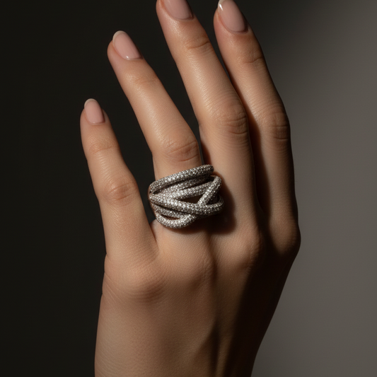 Maelis – Crossover Silver Ring in Cubic Zirconia