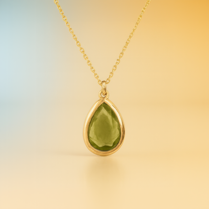 Olira – Peridot Pendant in Gold