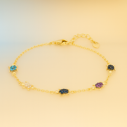 Thalassa – Turtle Charm Bracelet in Gold