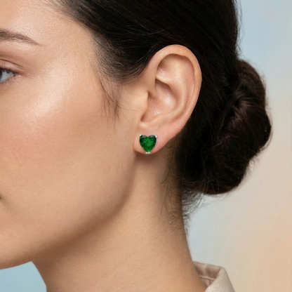Aimée – Emerald Heart Stud Earrings in Silver