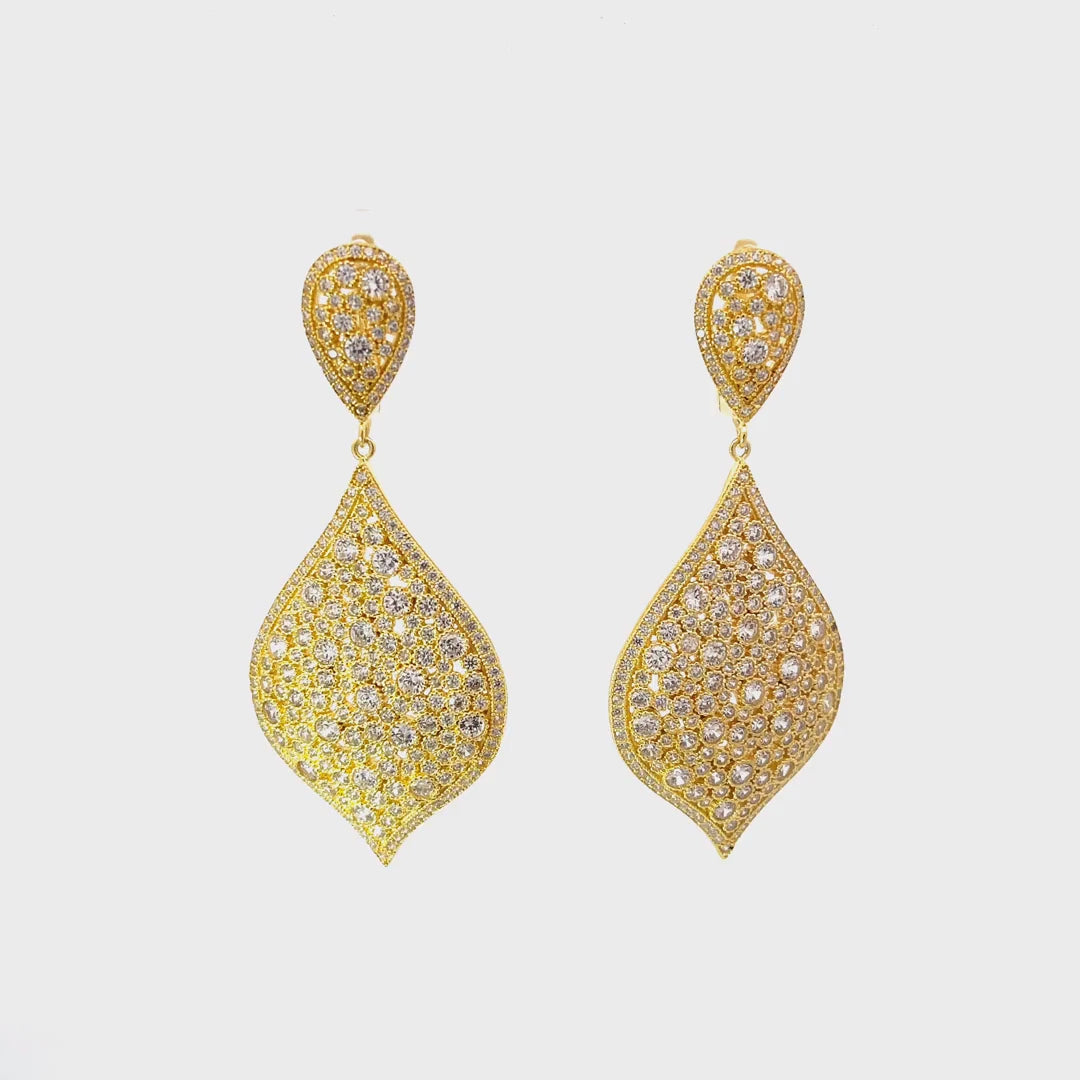 Zahra – Filigree Drop Earrings in Gold
